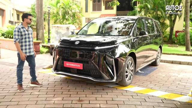 MG M9 Electric Review | Luxury EV with Jet-Style Rear Seats! Pros & Cons