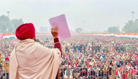 किसकी उपलब्धियां गिनवाएं चरणजीत सिंह चन्नी?