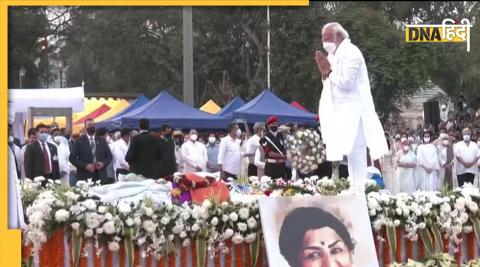 PM PAYS RESPECT TO LATA MANGESHKAR