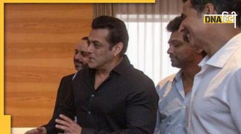 Salman Khan at mannat