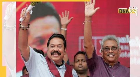 Mahinda Rajapaksa with brother Gotabaya Rajapaksa (right) 