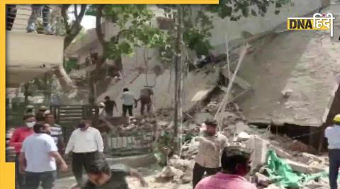 Building Collapses in the Satya Niketan area