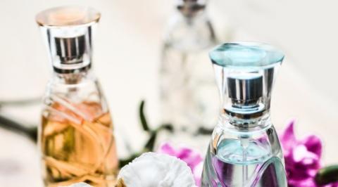 शरीर के प्लस पॉइंट पर लगाएं Perfume