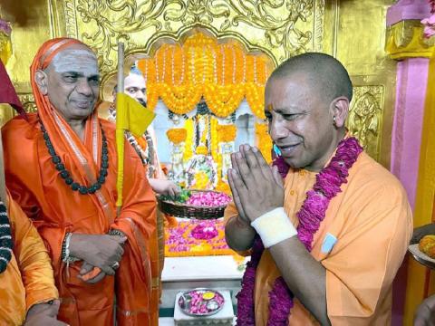 बीजेपी को भी दिखा चुके हैं तेवर