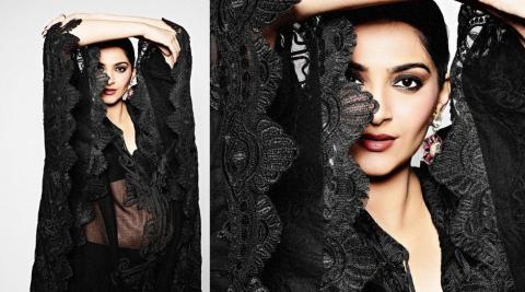 Sonam Kapoor Announced Pregnancy On Social Media