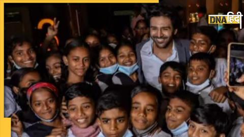 Kartik Aaryan met little fans