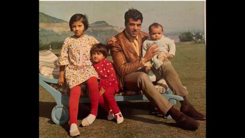 Dharmendra first wife and daughters