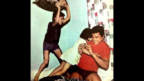 Dharmendra bond with kids 