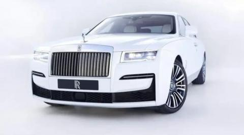 सलमान के कलेक्शन की सबसे महंगी गाड़ी Rolls Royce Phantom