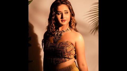 Rashmi Desai Fan following 