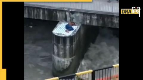 Man sleeping on Ganga river