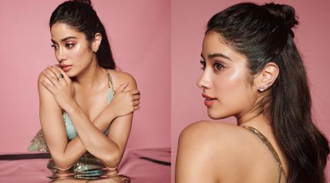 Janhvi Kapoor Photos Viral