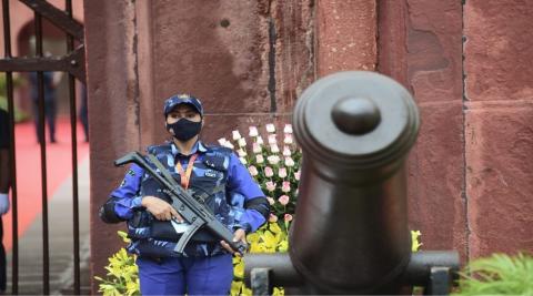 पहली बार स्वदेशी तोप से दी गई सलामी