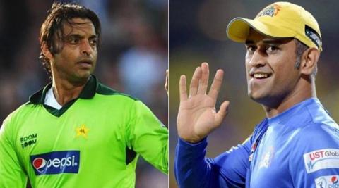 MS Dhoni And Shoaib Akhtar