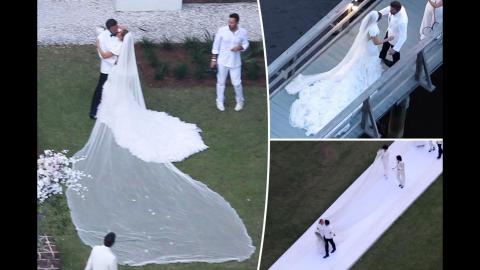 Jennifer Lopez & Ben affleck marriage photos viral 