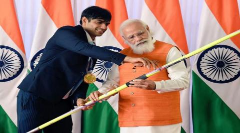 PM Modi With Neeraj Chopra