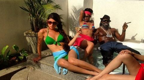 Chris Gayle had a threesome