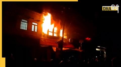 firozabad six people killed as fire breaks out in a house and shop