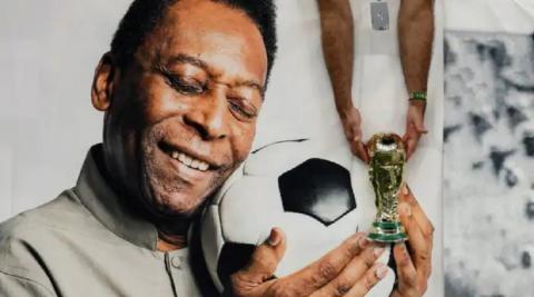 Pele Dies At 82