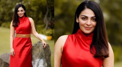 Neeru Bajwa Fans Going Crazy