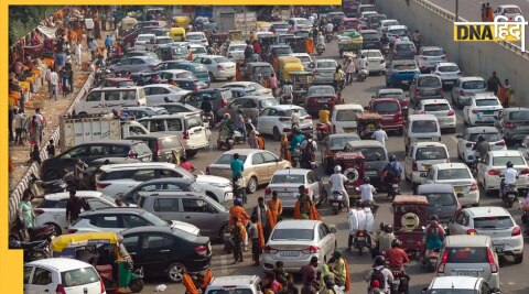 Delhi huge traffic jam religious procession police diversions mathura road ashram flyover