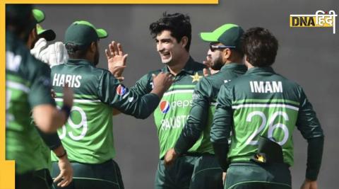 pakistan vs new zealand 2nd odi cricket score devon convay babar azam naseem shah pak vs nz