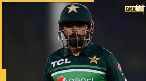 Pak vs nz 3rd odi babar azam gets trolled by fans after including shan masood in place of imam ul haq