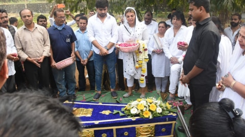 Rakhi Sawant mother demise