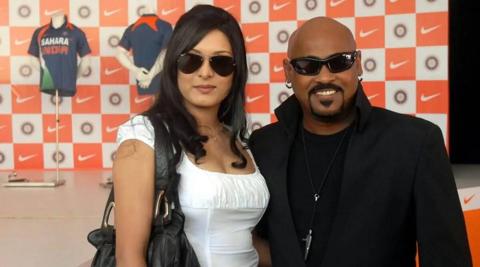 Vinod kambli Wife Andrea Hewitt