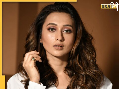 मिमी चक्रवर्ती (Mimi Chakraborty) 