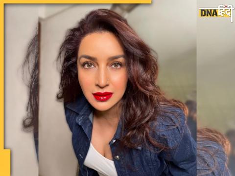 Actress Tisca Chopra red lipstick sets instagram on fire