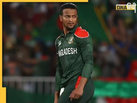 shakib-al-hasan-beats-his fan-with-cap-during-an-event-in-bangladesh ban vs eng 2nd t20