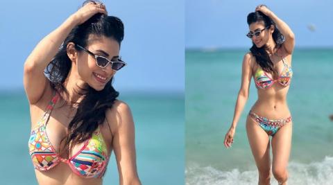 Mouni Roy Sizzling Look