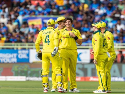 Australia Won By 10 wckts Ind Vs Aus 2ND ODI