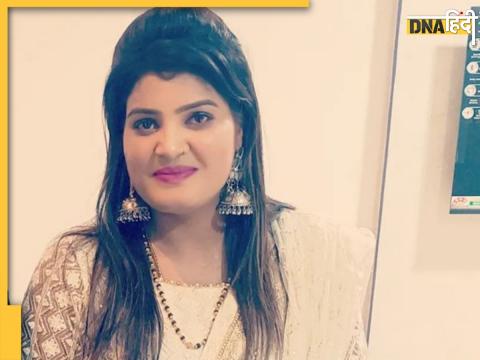 Bhojpuri Singer Nisha Upadhyay Shot In Live Event