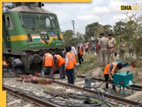 train accident averted bihar samastipur goods train coaches derailed running without driver in karpurigram 