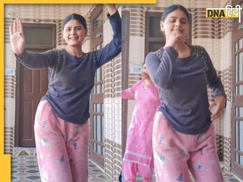 mother daughter dance on rajasthani folk song beautiful  dance moves watch viral instagram reels