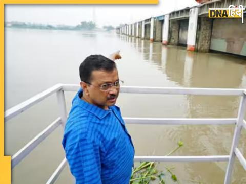 delhi flood updates cm arvind kejriwal alert pubilc over yamuna water level water logging 