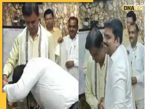 IAS Officer Touches Peon Feet