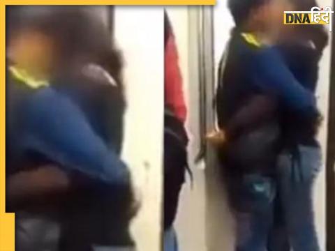 Delhi metro Viral Video