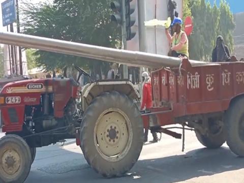 tractor running without driver