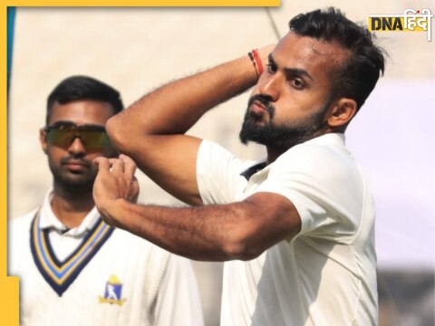 Bengal Fast Bowler Akash Deep Likely to make Test Debut at Ranchi IND vs ENG 4th Test Mukesh Kumar Siraj