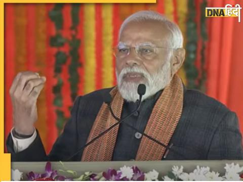 श्रीनगर में प्रधानमंत्री नरेंद्र मोदी. (तस्वीर-ANI)