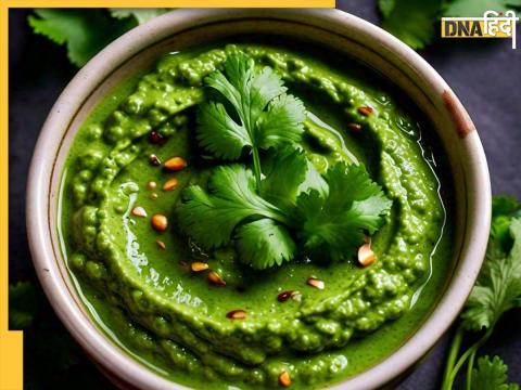  Coriander garlic mint green chutney 