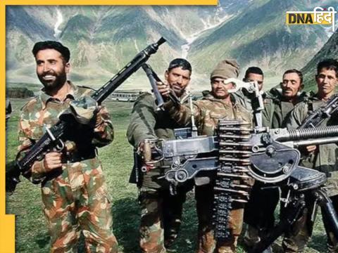 Captain Vikram Batra With His Team