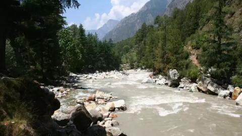 पिन पर्वती दर्रा, कसौली