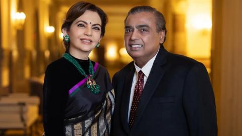 दुनिया के सबसे अमीर आदमियों में शामिल हैं मुकेश अंबानी