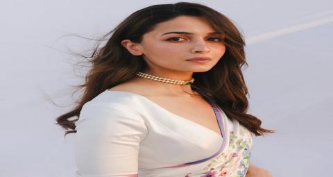Alia Bhatt White Saree