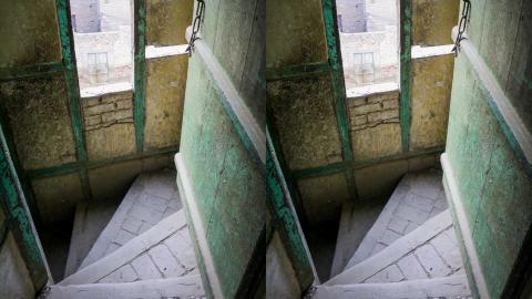 Kapoor Haveli Broken Walls And Stairs