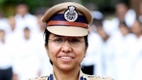 यूपी में जन्मी आरती पुलिस में आने से पहले थीं गायनिक डॉक्टर